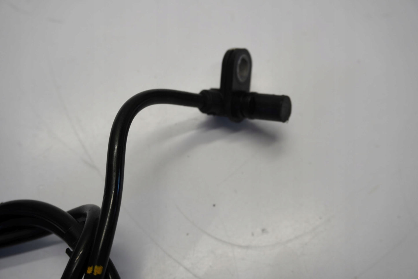 DUCATI MONSTER 937 21- ABS Sensor vorne 2