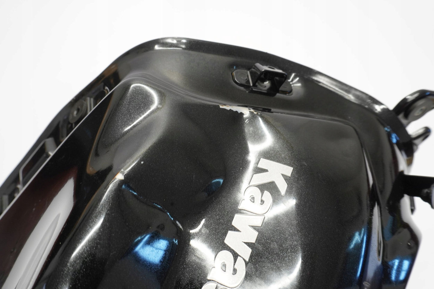 KAWASAKI Z 650 20-22 Kraftstofftank Benzintank Fuel Tank 3