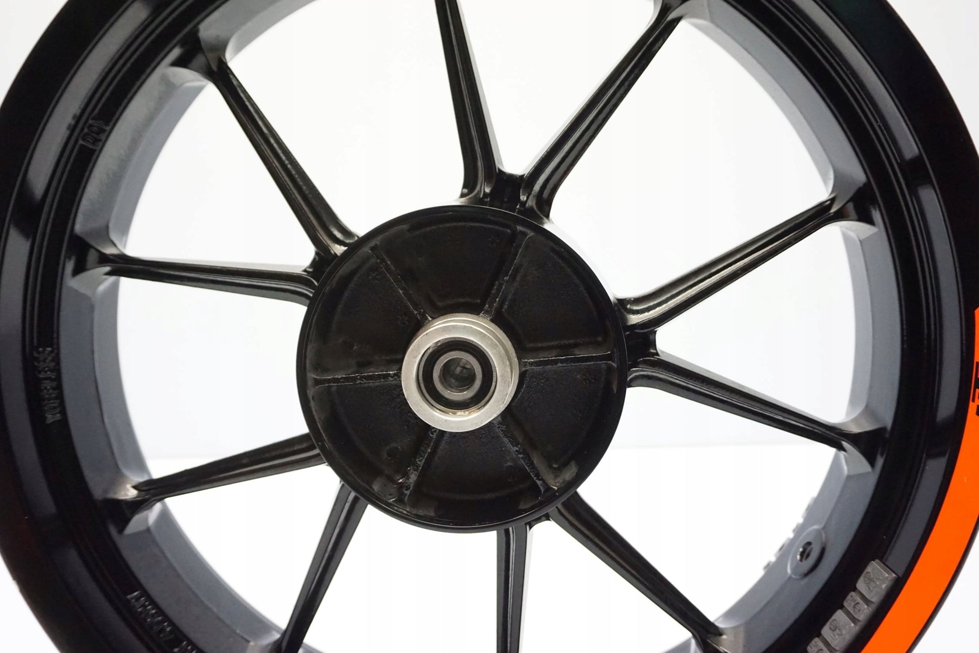 KTM DUKE 125 17- Felge hinten Wheel Hinterrad 10