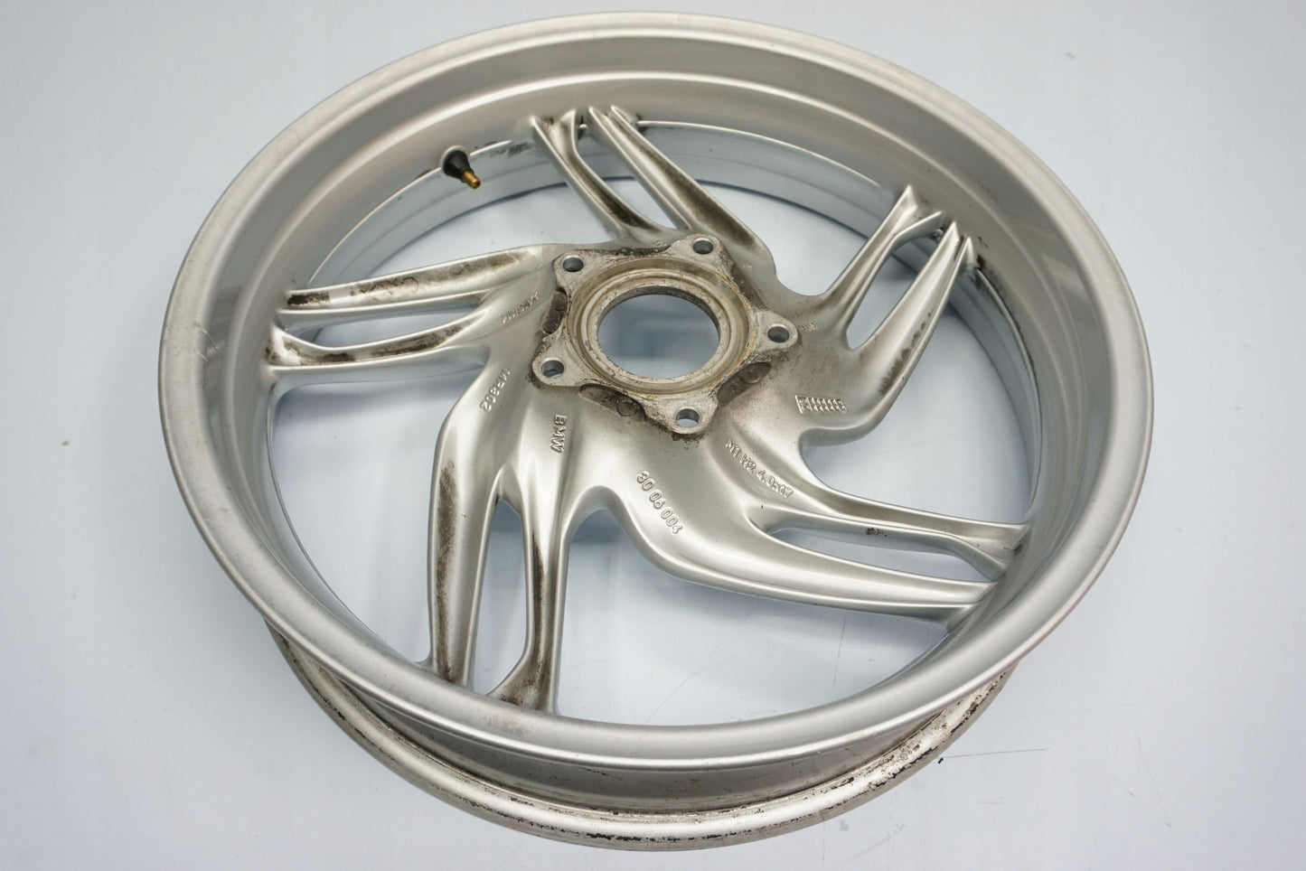 BMW R 1200 GS K25 04-07 Felge hinten Wheel Hinterrad 2