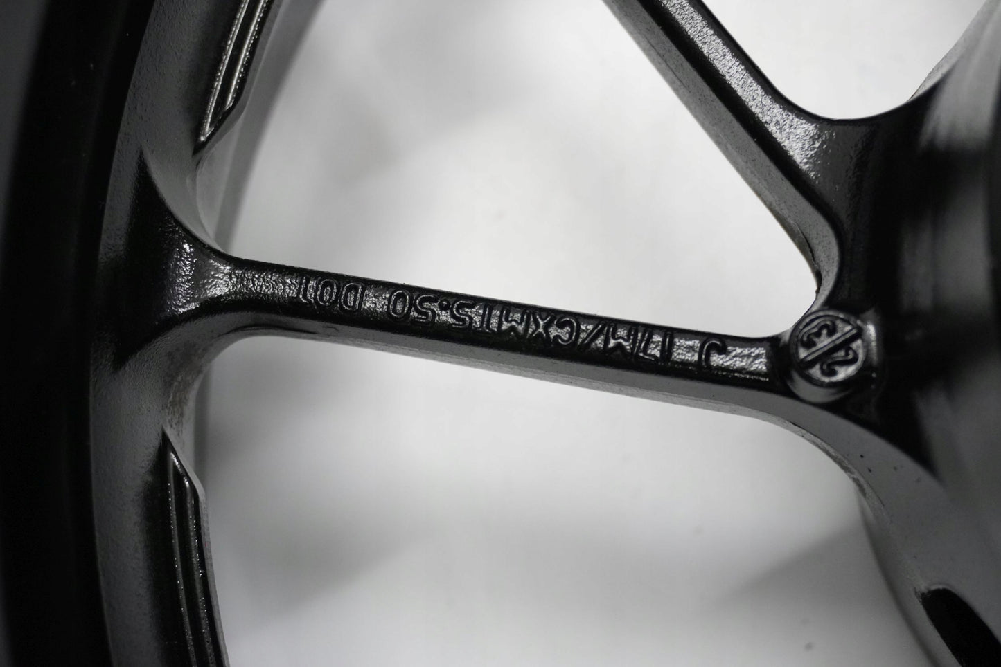 YAMAHA MT-09 TRACER 15-17 Felge hinten Wheel Hinterrad 4