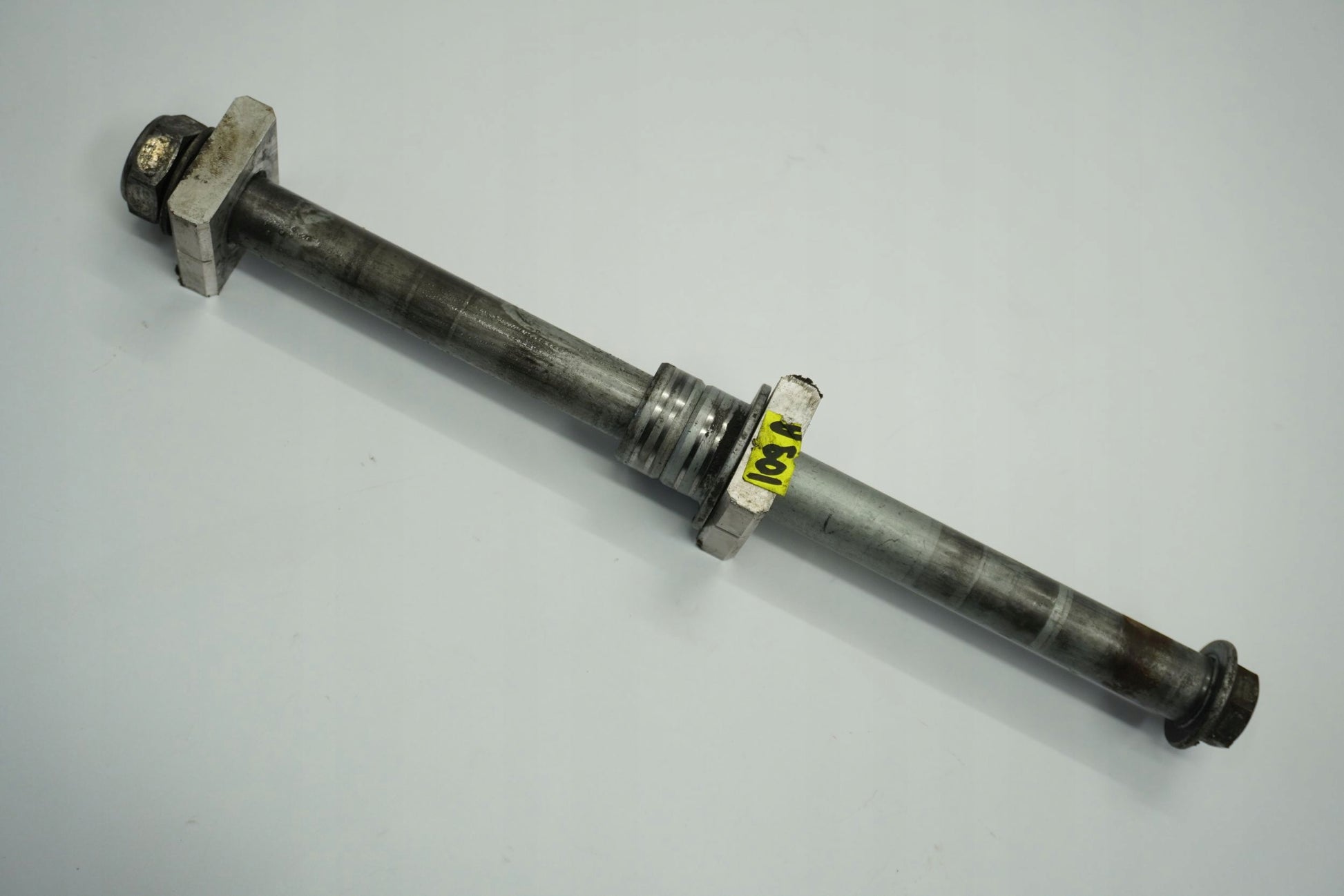 HONDA CRF 1000 L AFRICA TWIN 15-17 Hinterachse Achse hinten Radachse rear axle 6
