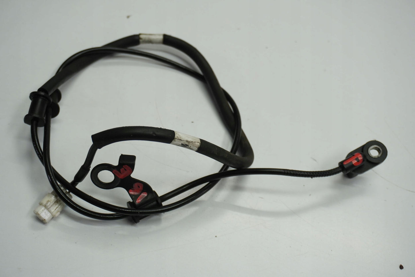 YAMAHA XT 1200 ZE SUPER TENERE 14-16 ABS Sensor vorne 3