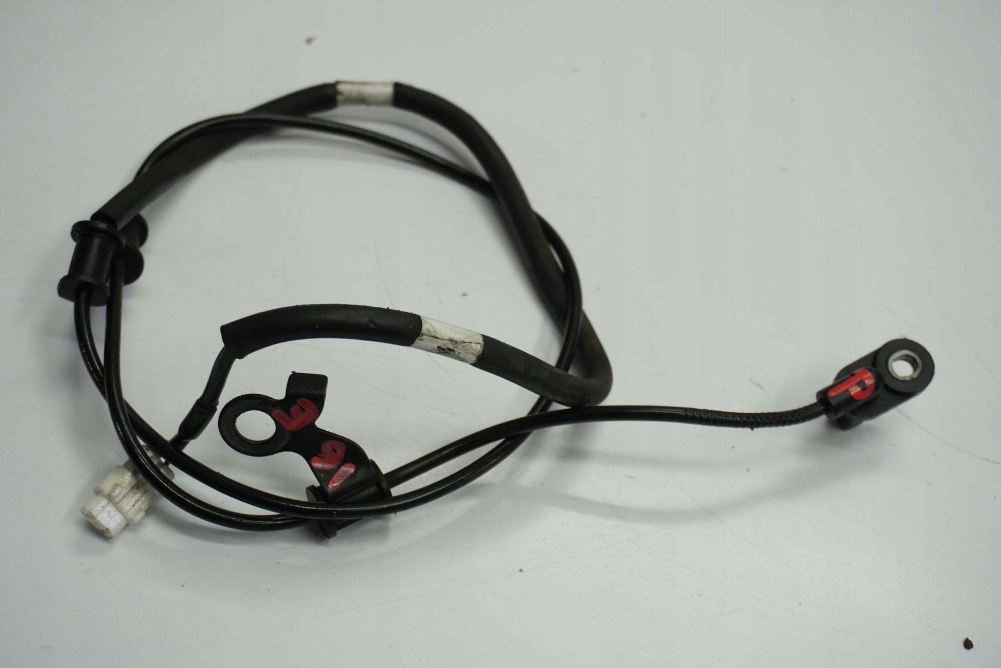 YAMAHA XT 1200 ZE SUPER TENERE 14-16 ABS Sensor vorne 3