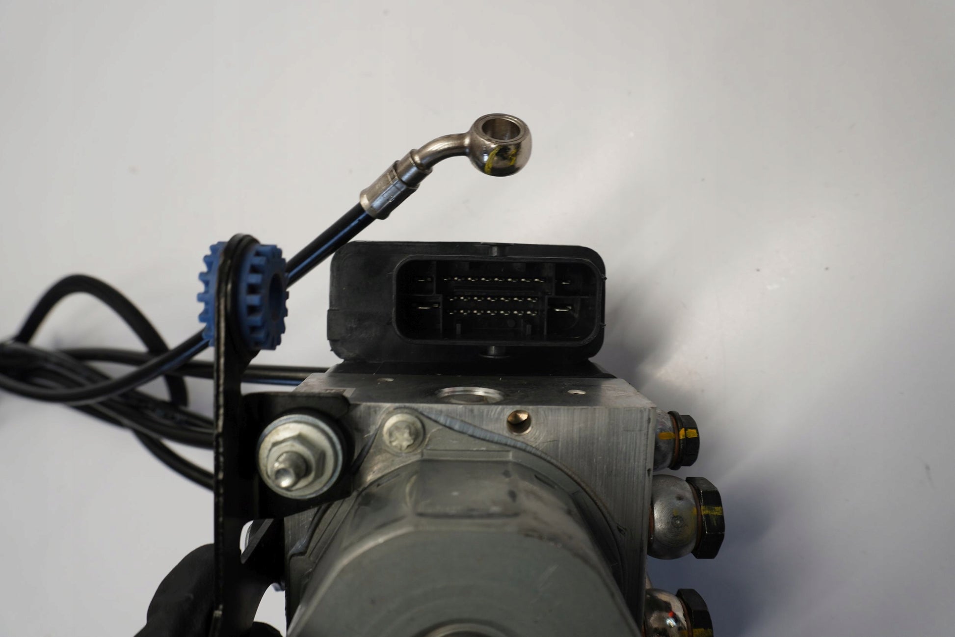 DUCATI MULTISTRADA V2 S 22- ABS Pumpe Druckmodulator 2