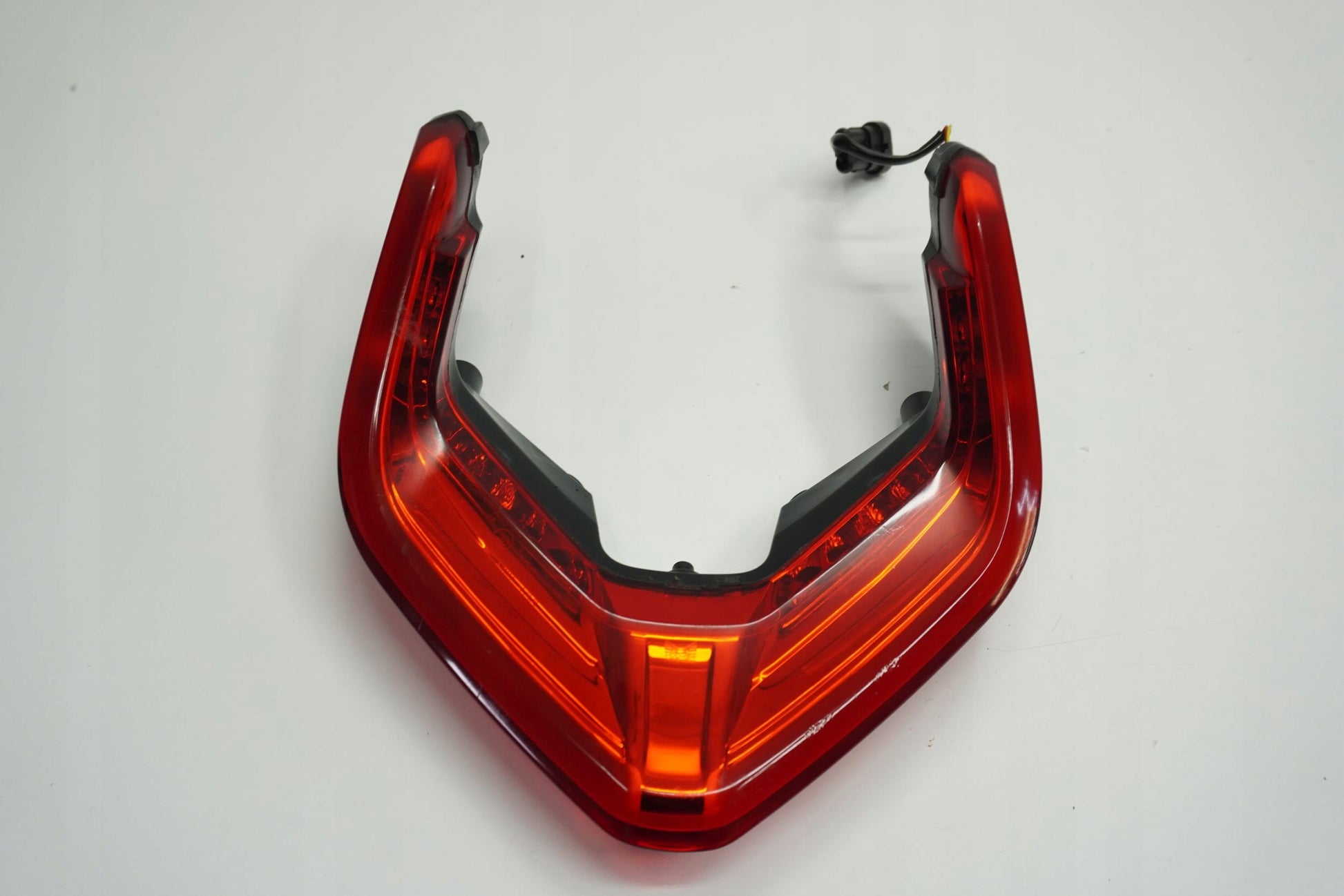 DUCATI STREETFIGHTER V2 Rücklicht 12