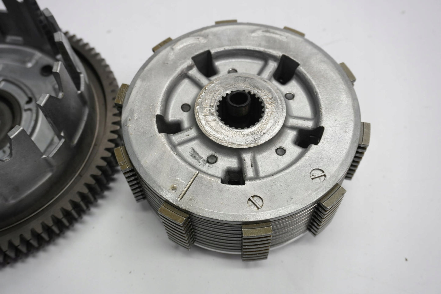 TRIUMPH STREET TRIPLE 675 07-12 Kupplung Kupplungskorb Clutch 3