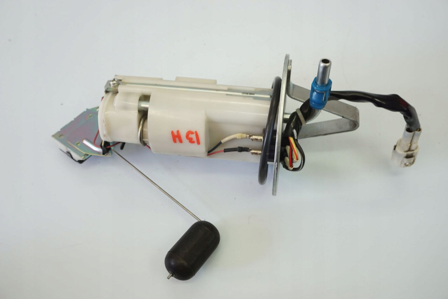 SUZUKI GSX-R 600 750 K8 K9 L0 Benzinpumpe Kraftstoffpumpe Fuel Pump 6