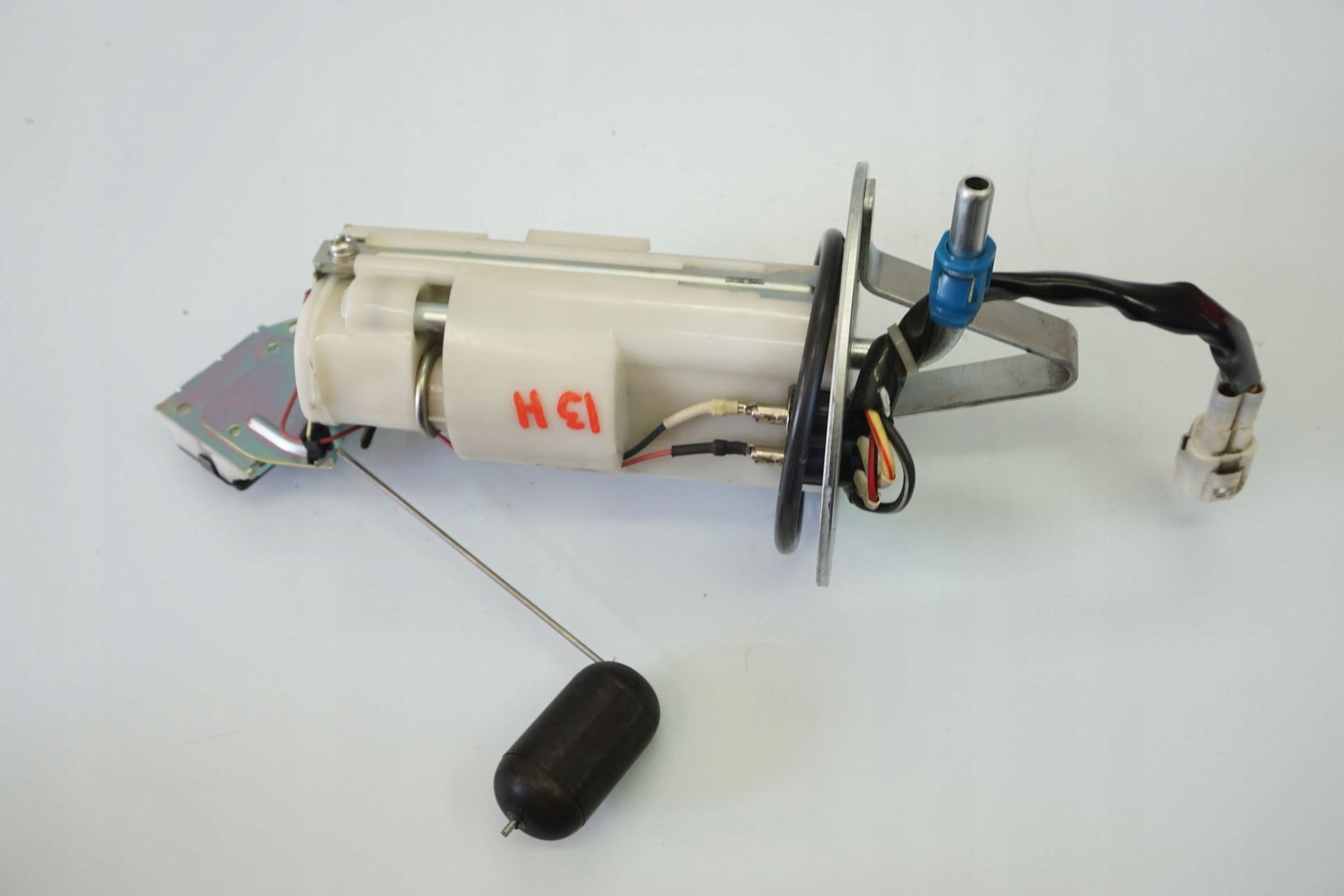 SUZUKI GSX-R 600 750 K8 K9 L0 Benzinpumpe Kraftstoffpumpe Fuel Pump 6
