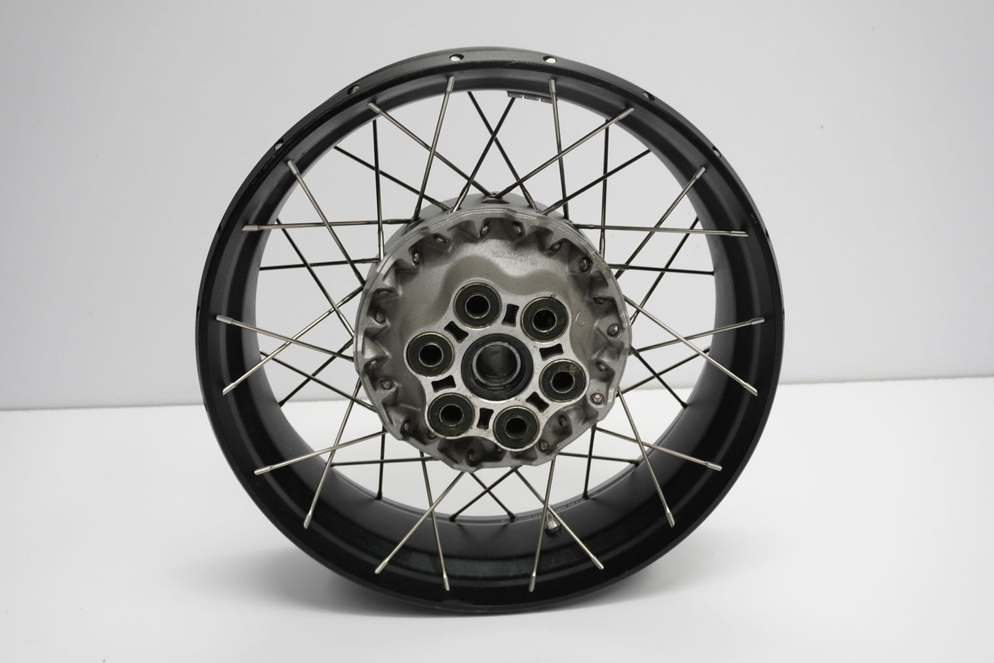 DUCATI MULTISTRADA 950 19- Felge hinten Wheel Hinterrad 7