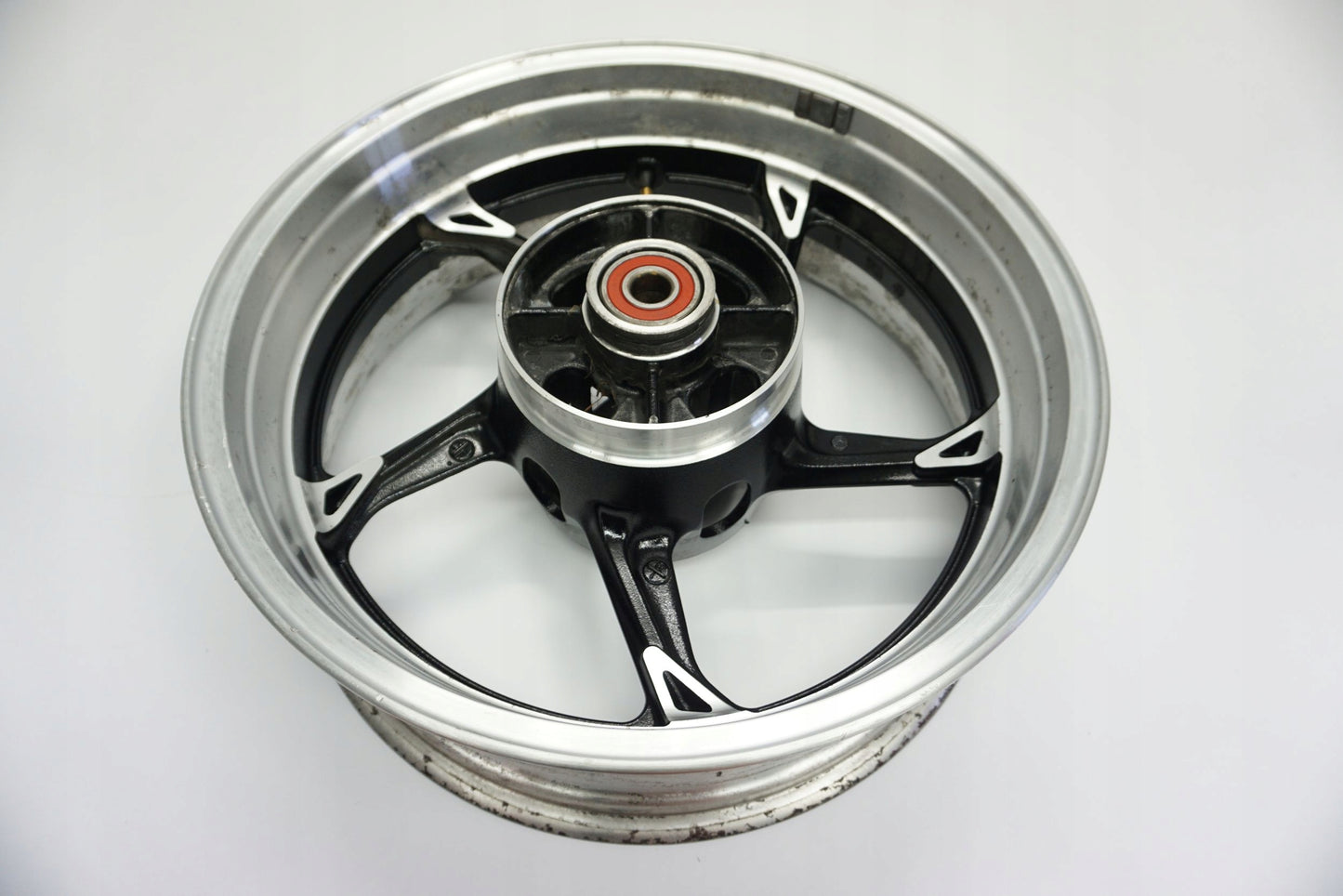 KAWASAKI Z1000 10-13 Felge hinten Wheel Hinterrad 5