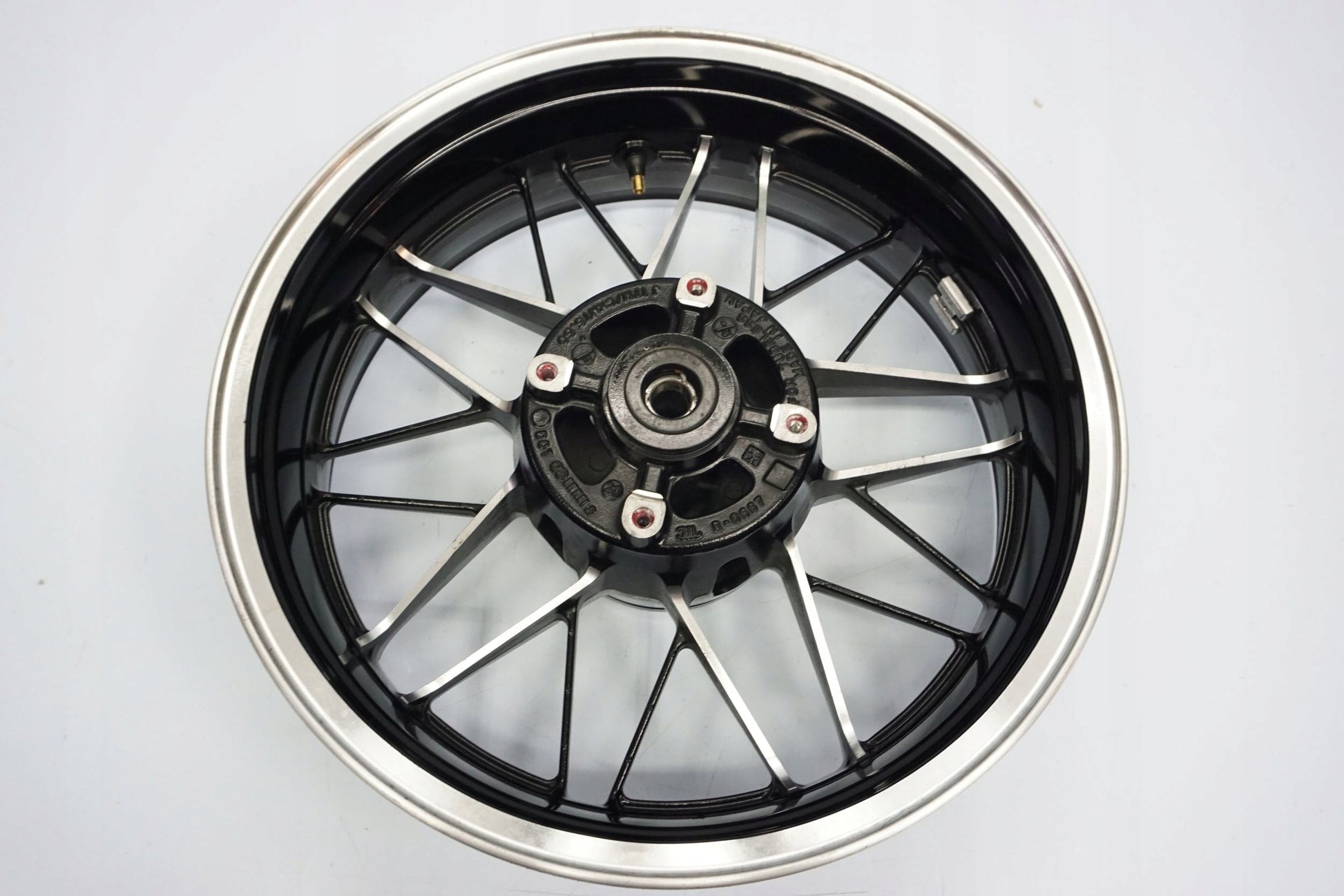 KAWASAKI Z 900 RS CAFE 18-22 Felge hinten Wheel Hinterrad 5