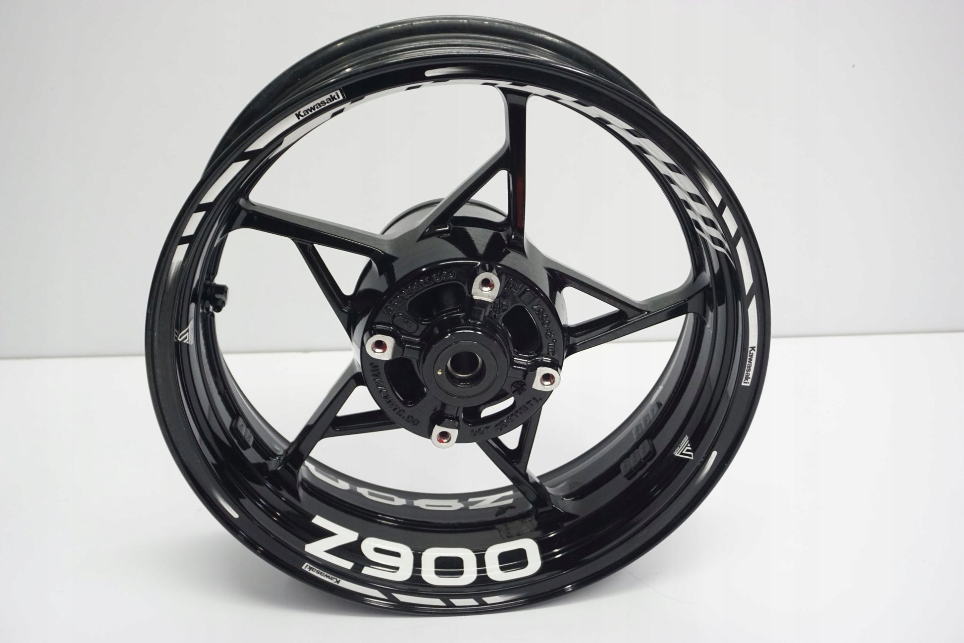 KAWASAKI Z-900 20- Felge hinten Wheel Hinterrad 10
