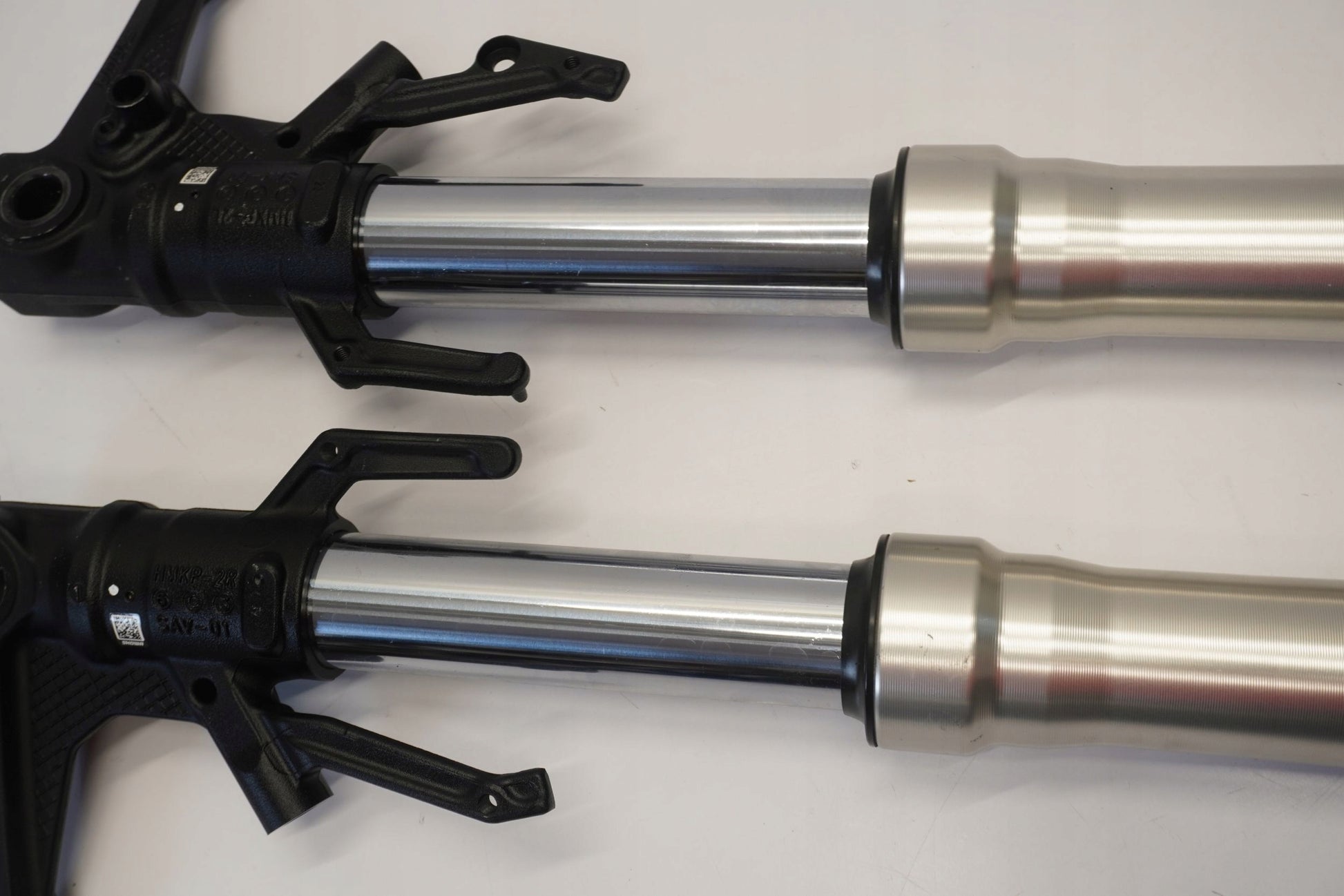 HONDA CB 750 HORNET 23- Gabel Gabelholme Fork 4