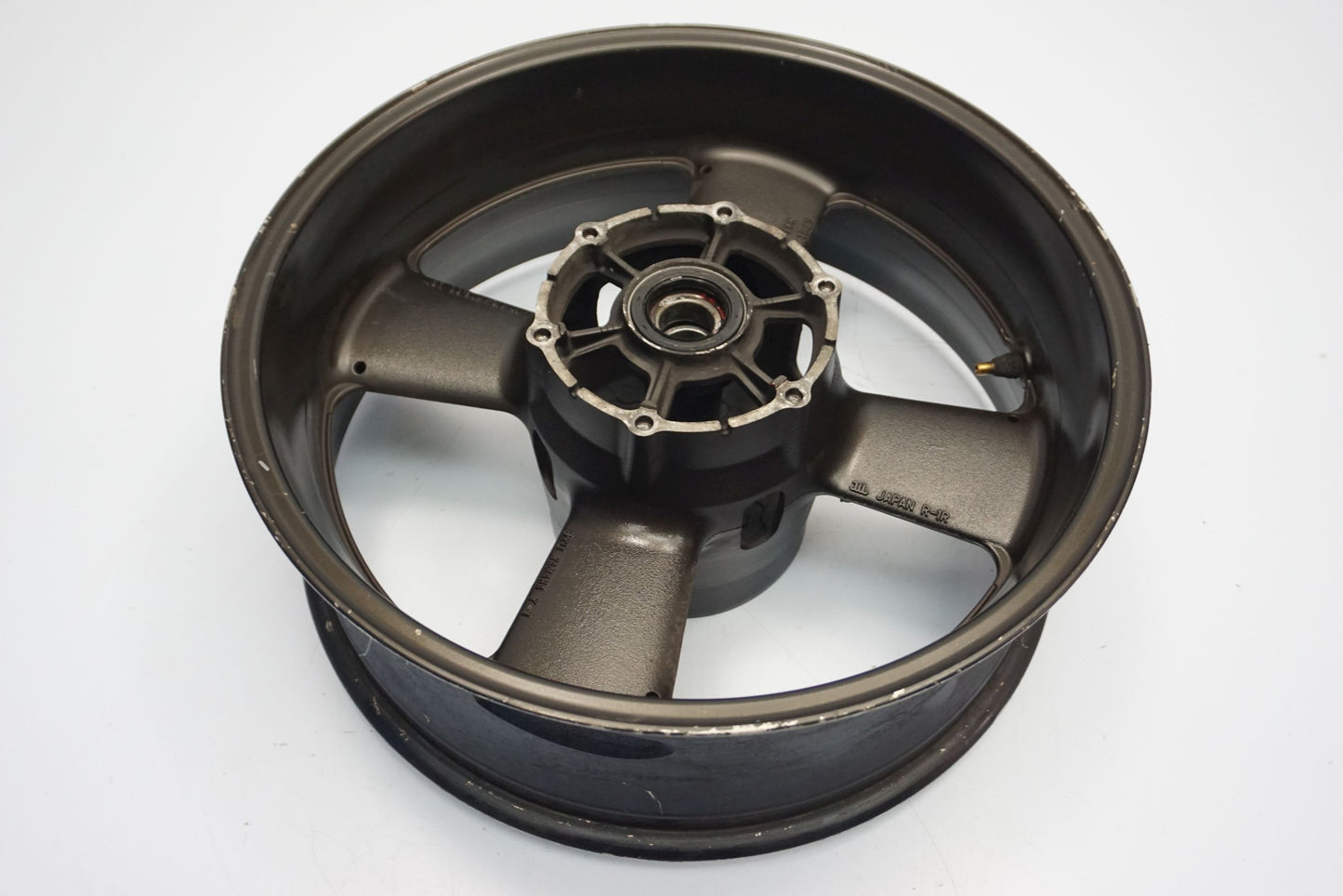 YAMAHA MT-01 1700 05-12 Felge hinten Wheel Hinterrad 6