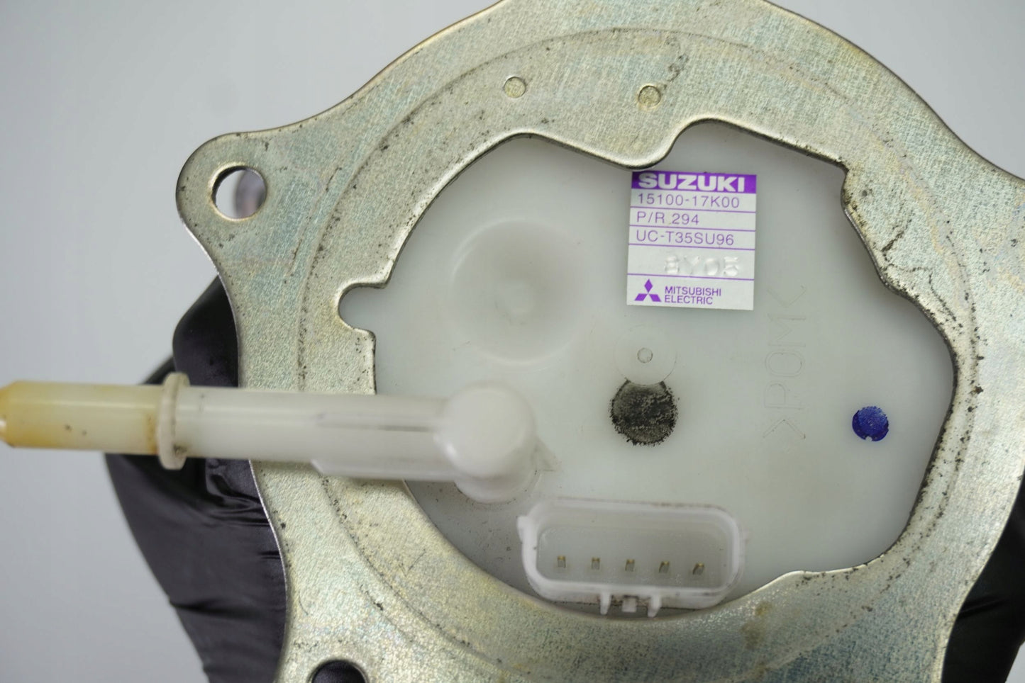 SUZUKI GSX-S 750 17-23 Benzinpumpe Kraftstoffpumpe Fuel Pump 5