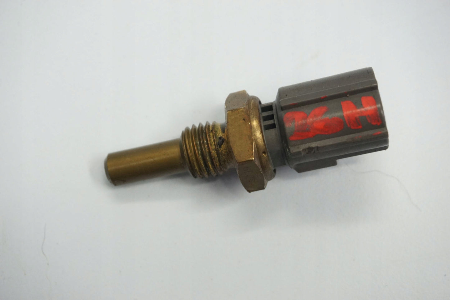 SUZUKI GSX-R 1000 K3-K4 Temperatursensor Thermostat Temperature sensor 4