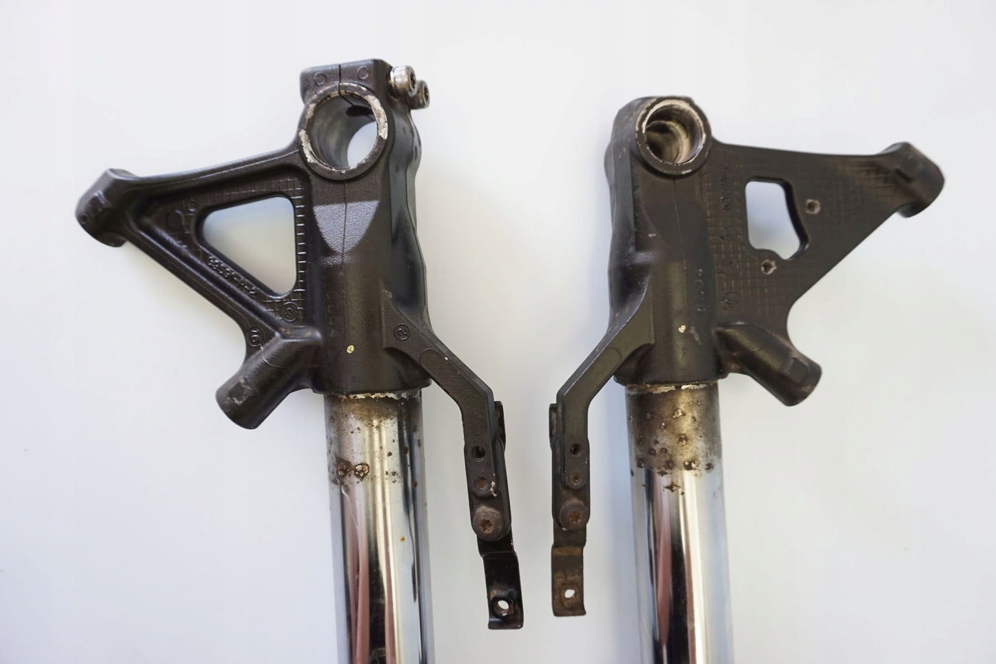 TRIUMPH TIGER SPORT 1050 16- Gabel Gabelholme Fork 11