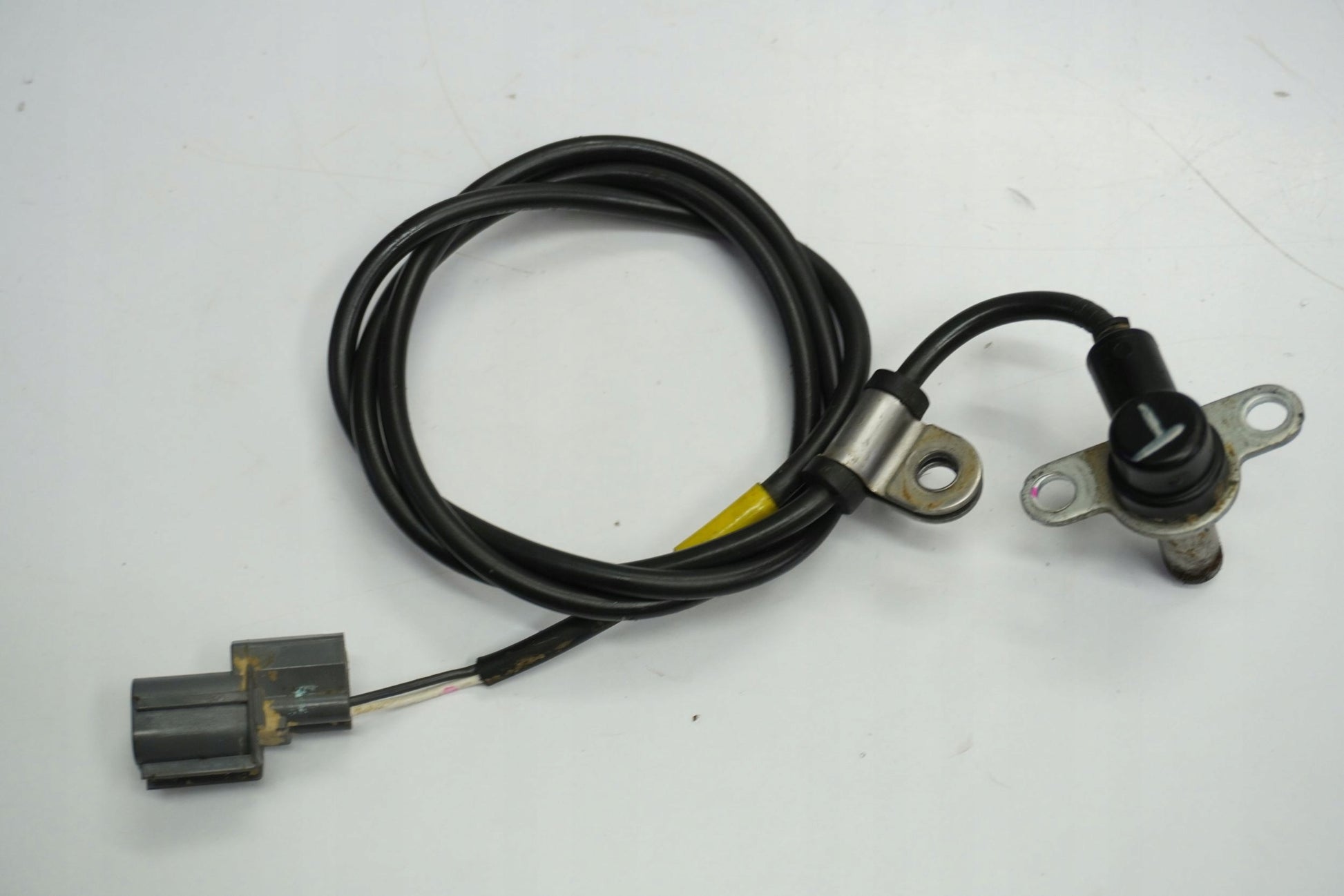 TRIUMPH TIGER 1050 06-12 ABS Sensor hinten 4