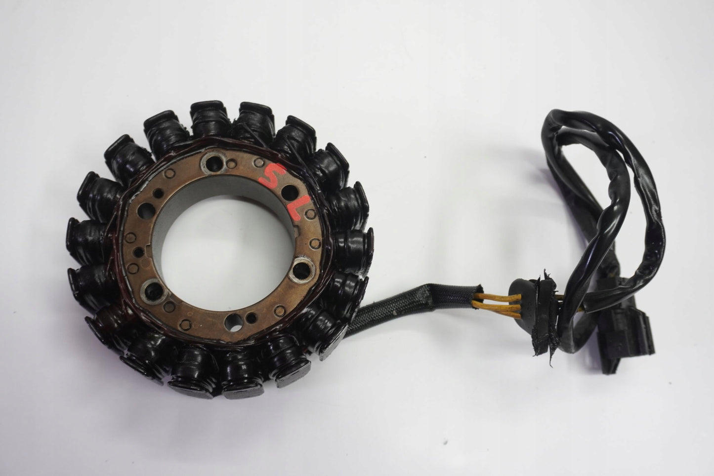 BMW F 800 R 09-14 Lichtmaschine Stator Generator Lima Alternator 2