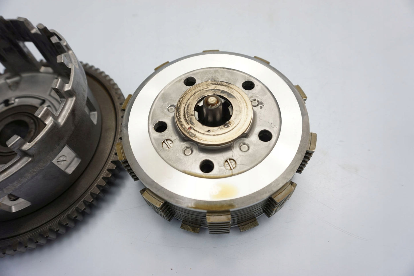 SUZUKI GSR 600 06-10 Kupplung Kupplungskorb Clutch