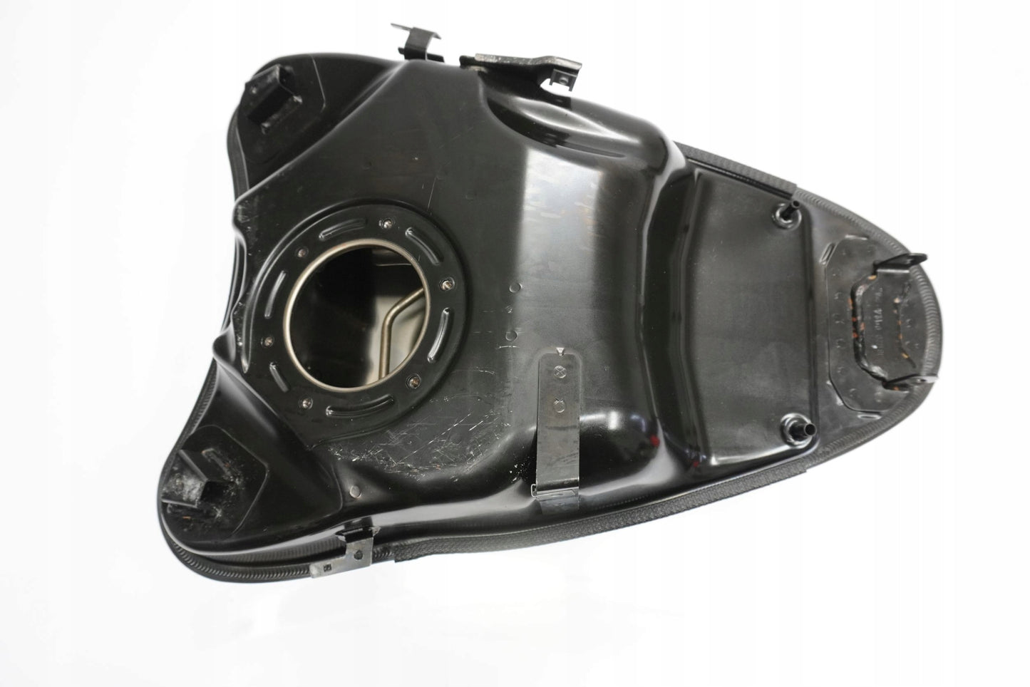 TRIUMPH TRIDENT 660 21- Kraftstofftank Benzintank Fuel Tank 6