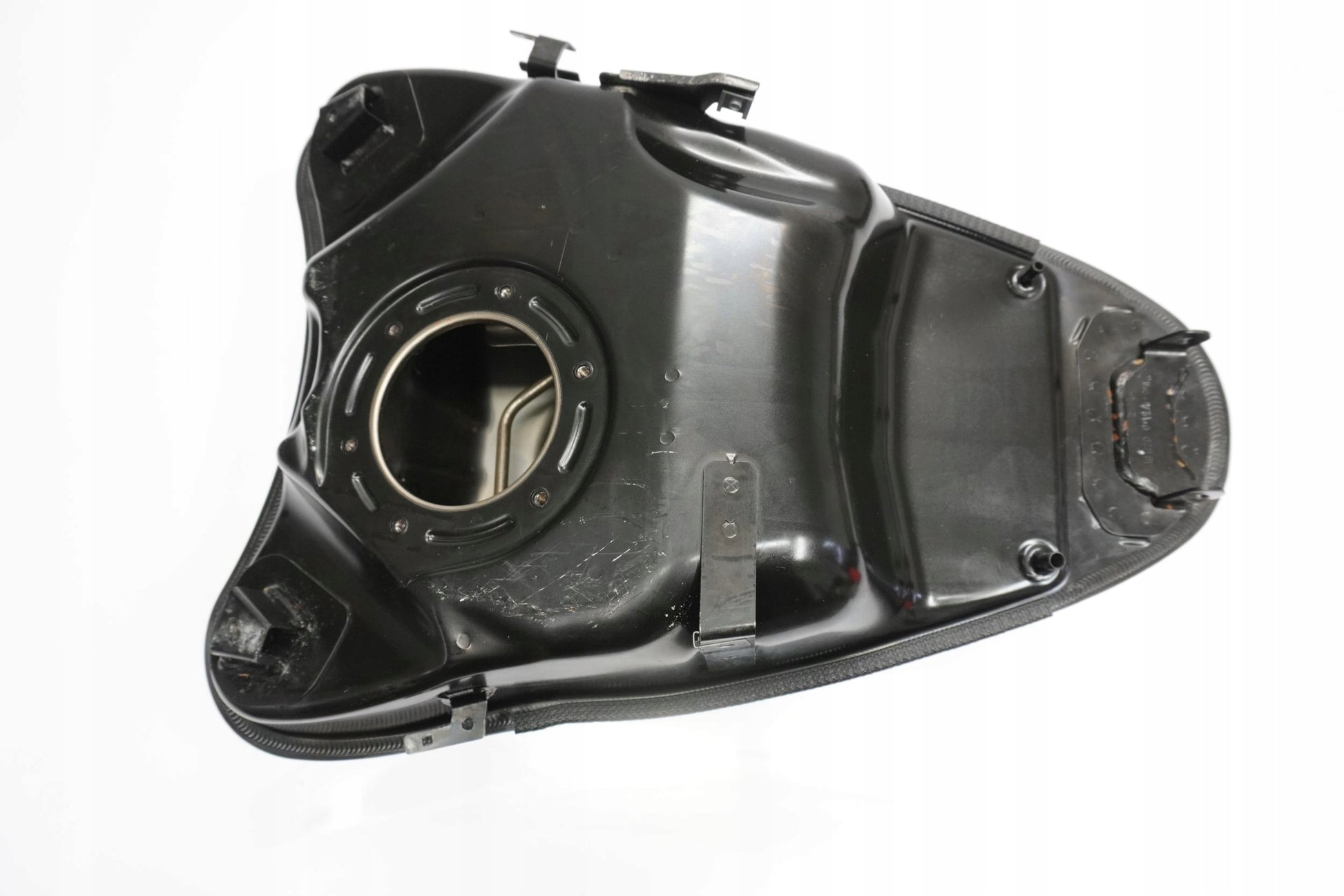 TRIUMPH TRIDENT 660 21- Kraftstofftank Benzintank Fuel Tank 6