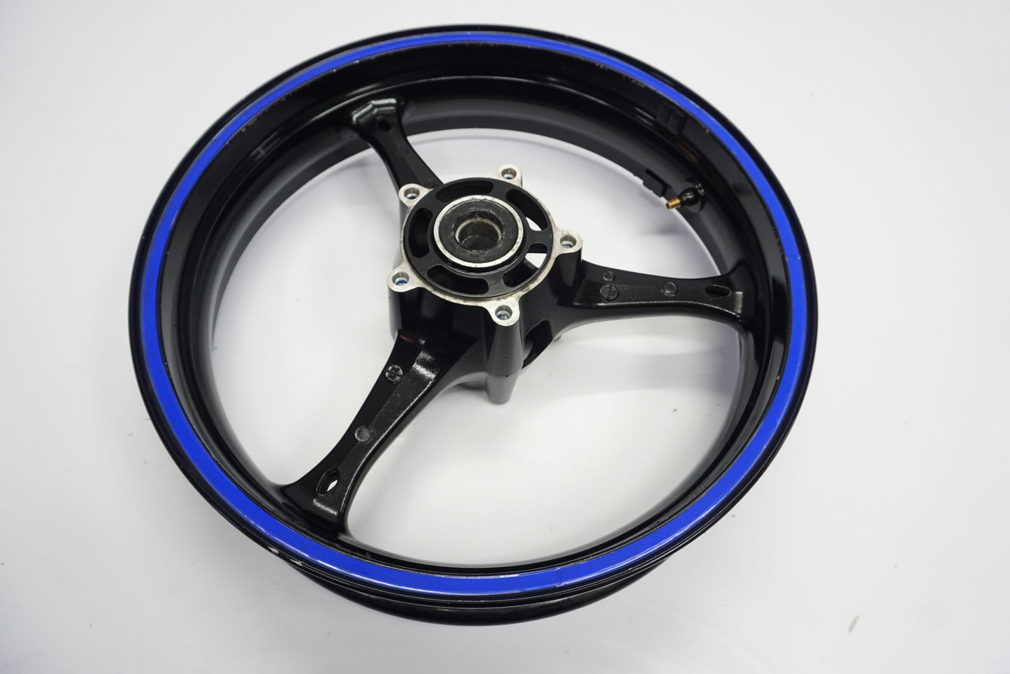 SUZUKI GSX-R 1000 K7-K8 Felge vorne Wheel Vorderrad 4