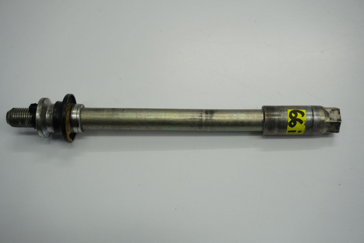 YAMAHA WR 125 R 09-14 Vorderachse Achse vorne Radachse front axle 3