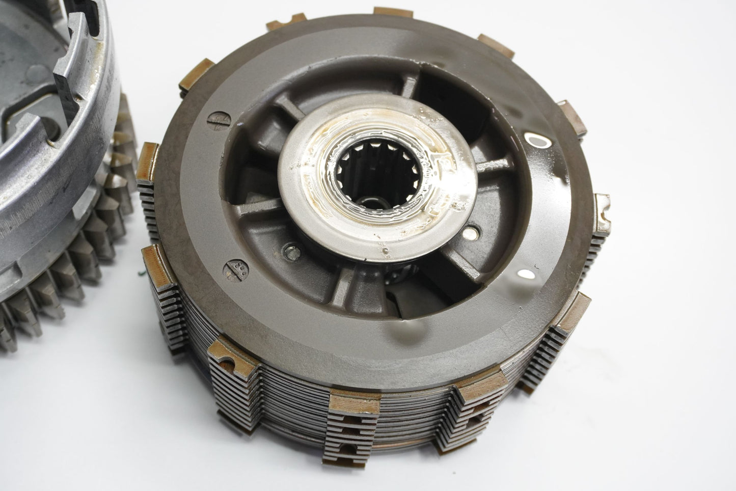 DUCATI PANIGALE 1299 15-18 Kupplung Kupplungskorb Clutch 2