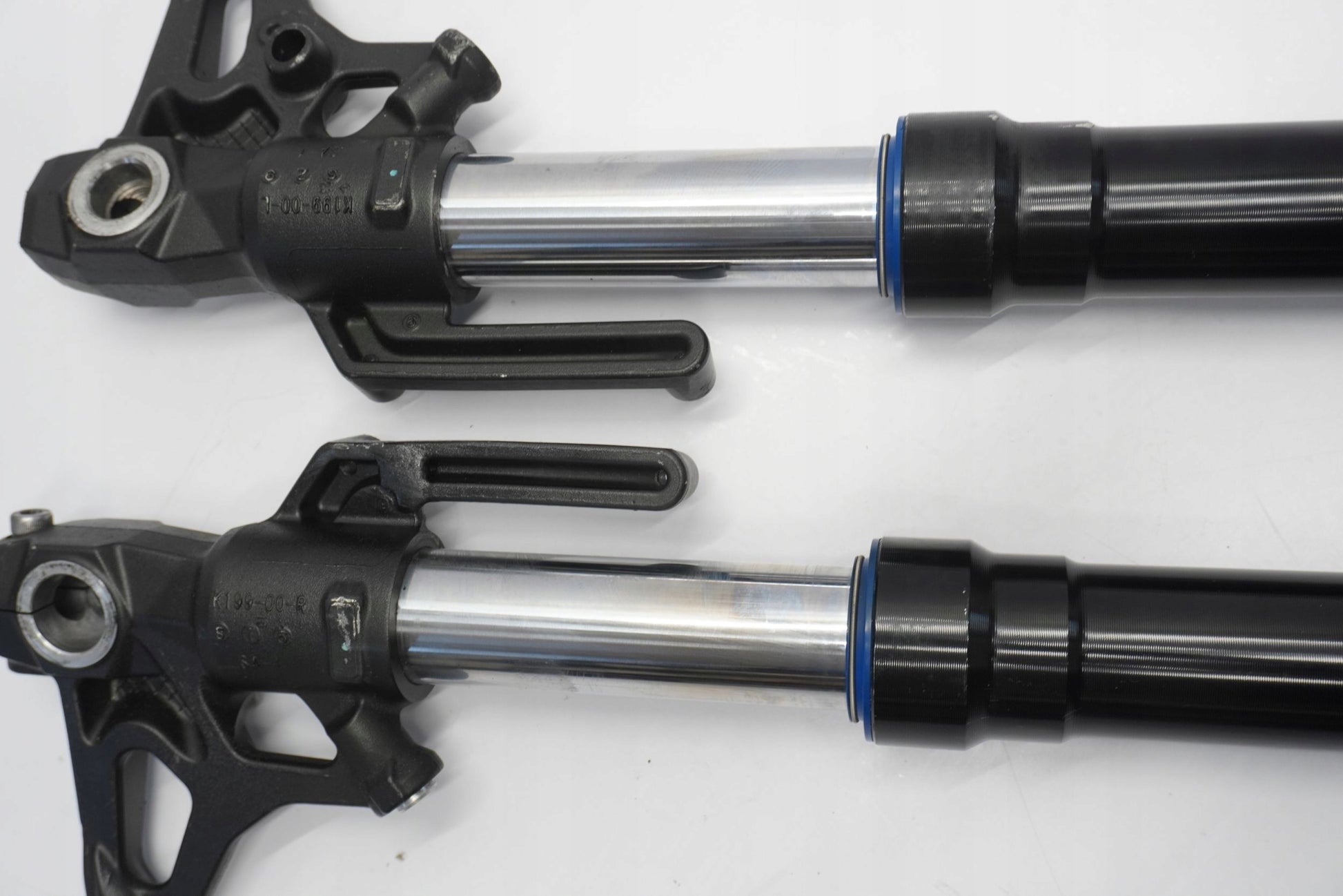 KAWASAKI Z1000 10-13 Gabel Gabelholme Fork 14