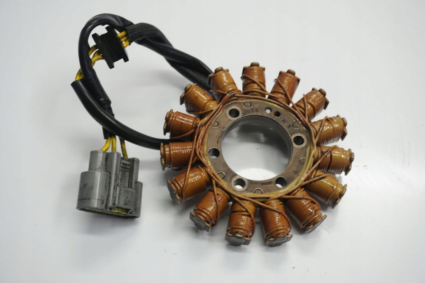 DUCATI 1199 PANIGALE 12-15 Lichtmaschine Stator Generator Lima Alternator 5