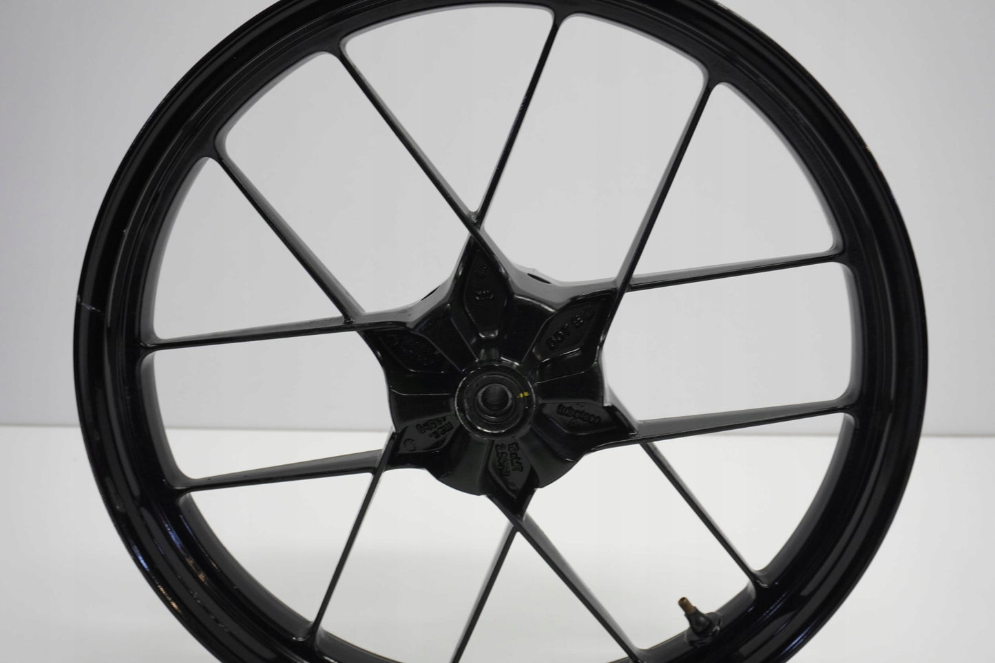 KTM 390 ADV ADVENTURE Felge vorne Wheel Vorderrad 2