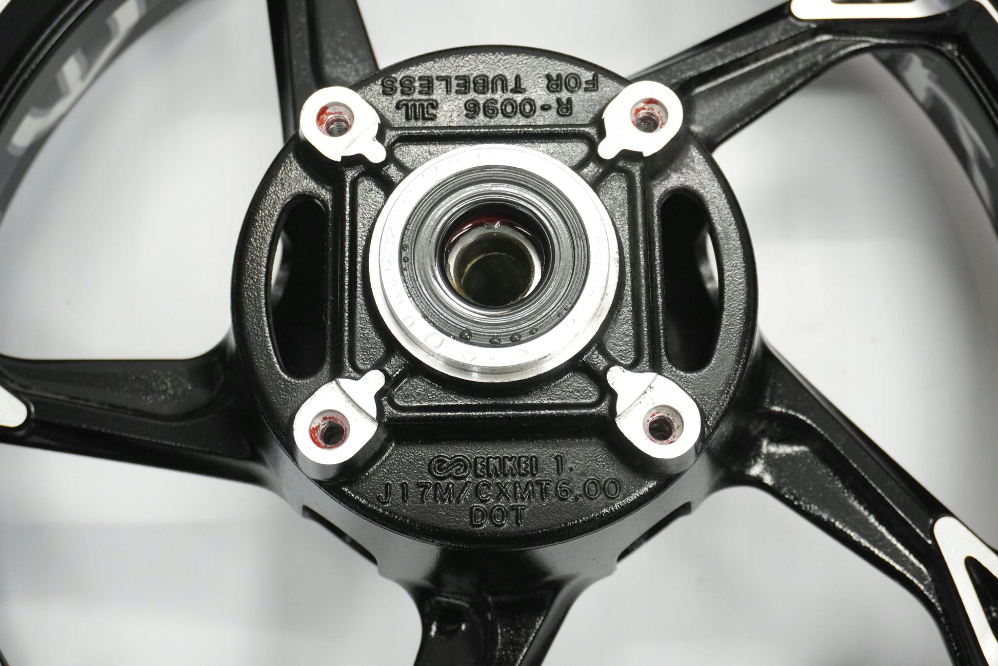 KAWASAKI Z1000 10-13 Felge hinten Wheel Hinterrad 2