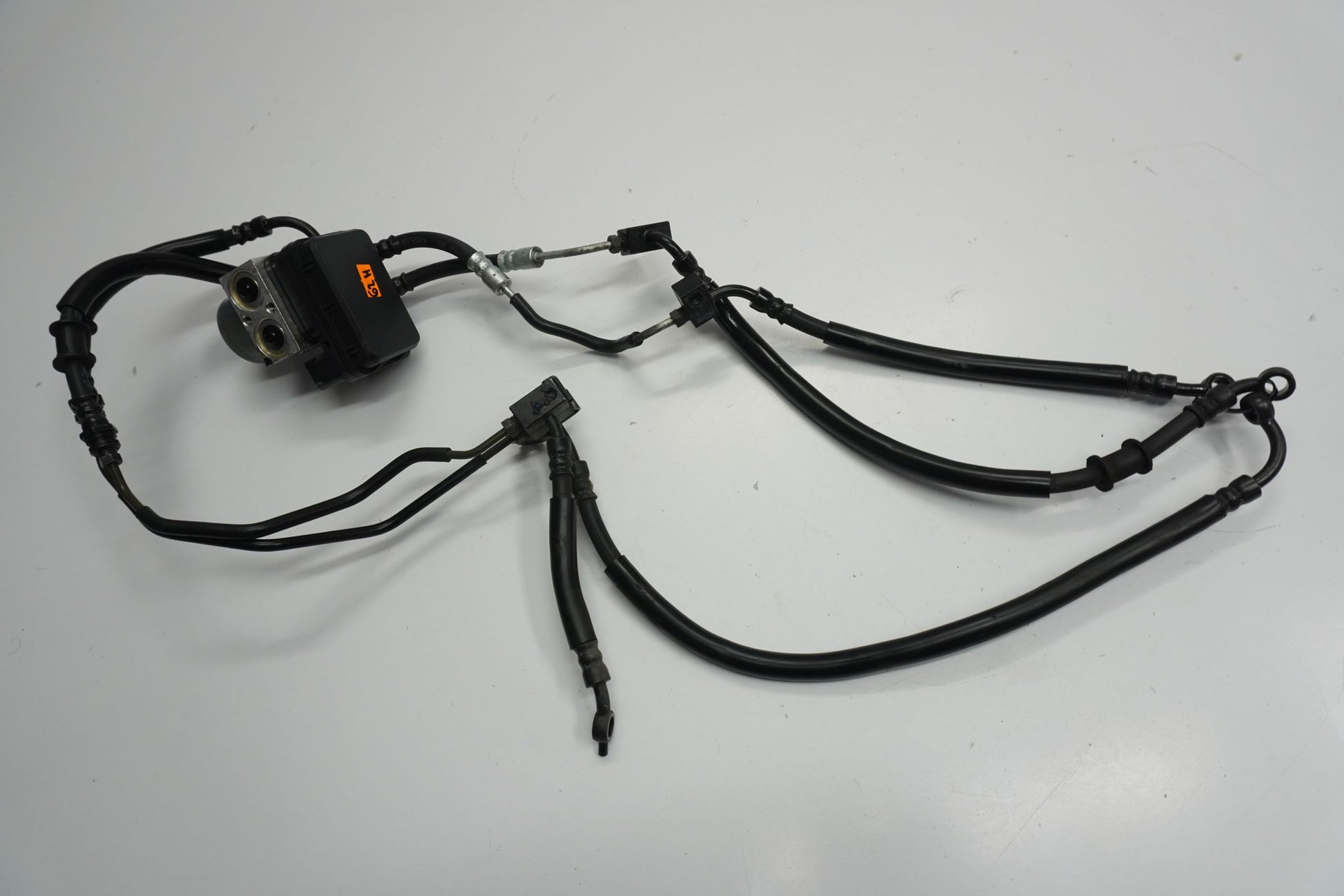 YAMAHA YZF-R 125 19-23 ABS Pumpe Druckmodulator 9