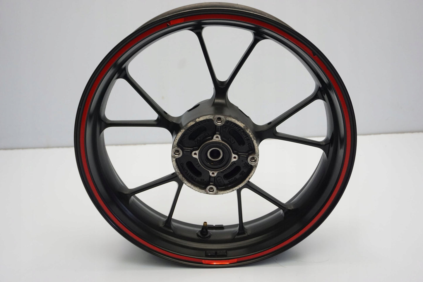 HONDA CB 125 R JC79 18-20 Felge hinten Wheel Hinterrad 9