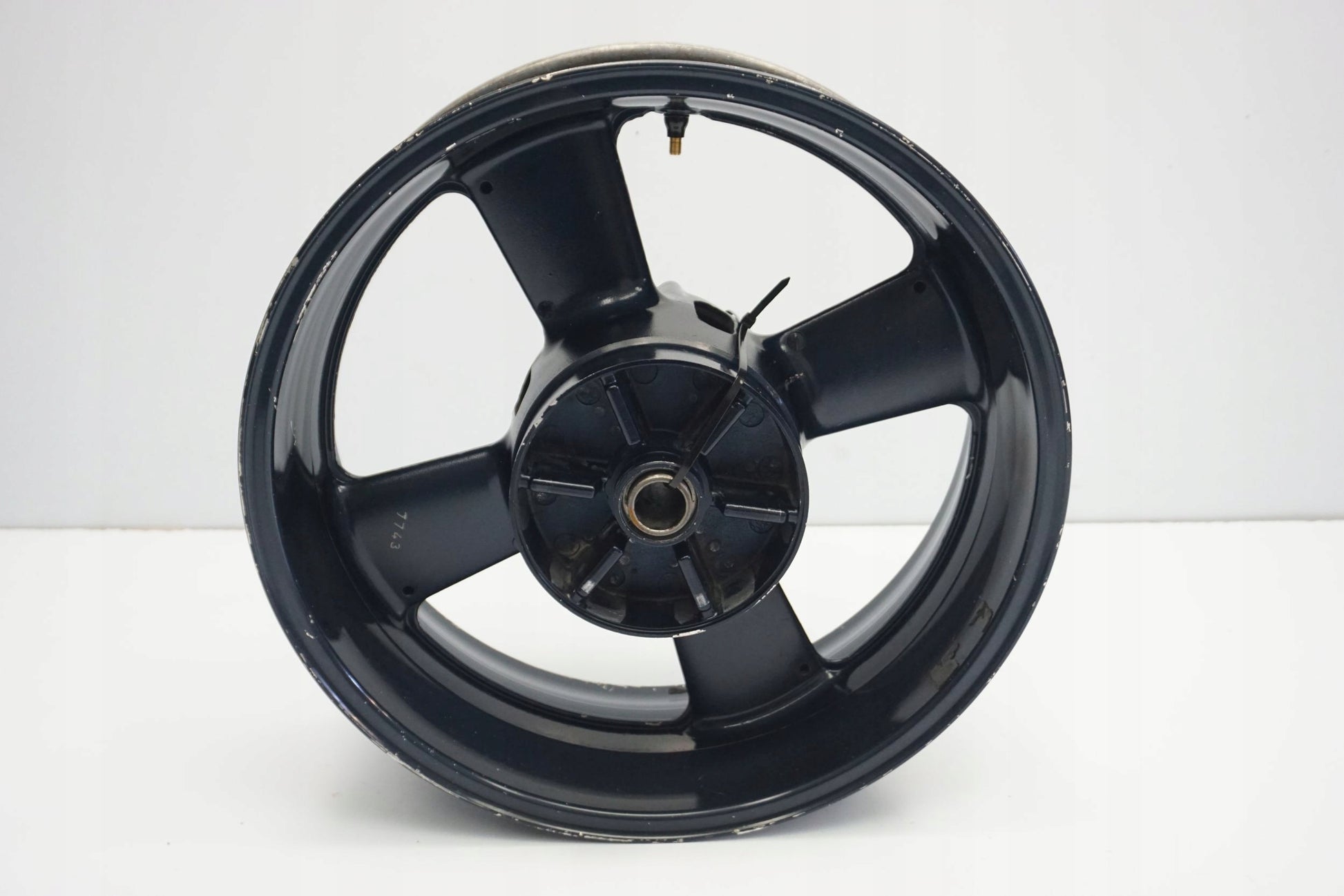 YAMAHA MT-01 1700 05-12 Felge hinten Wheel Hinterrad 6