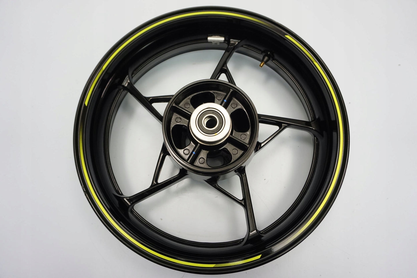 KAWASAKI Z 650 20-22 Felge hinten Wheel Hinterrad 7