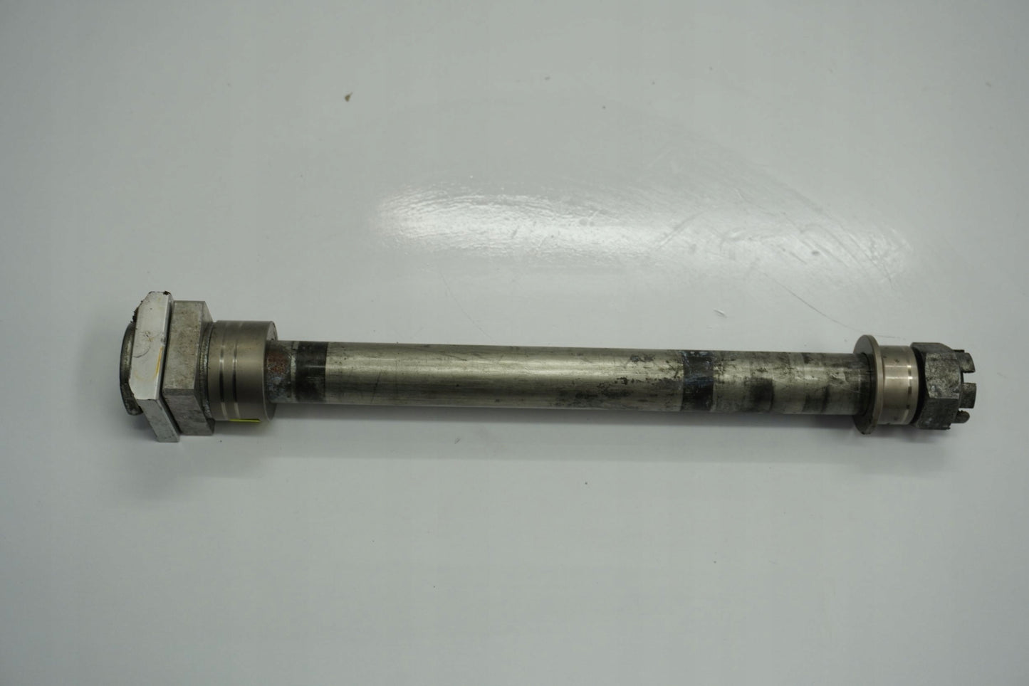 KAWASAKI ZX-6R 636 05-06 Hinterachse Achse hinten Radachse rear axle 3
