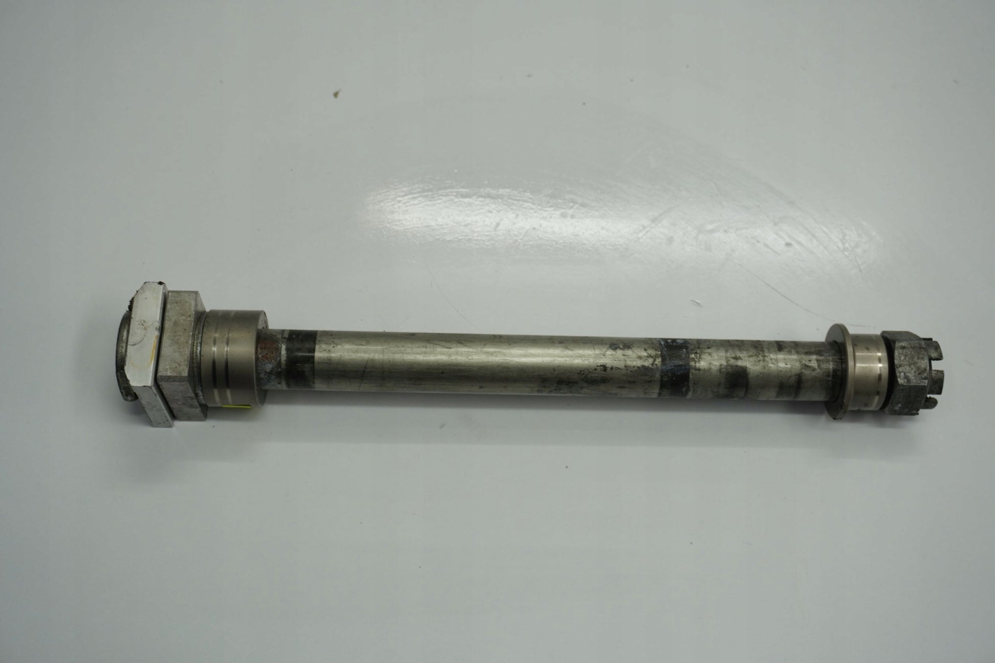 KAWASAKI ZX-6R 636 05-06 Hinterachse Achse hinten Radachse rear axle 3