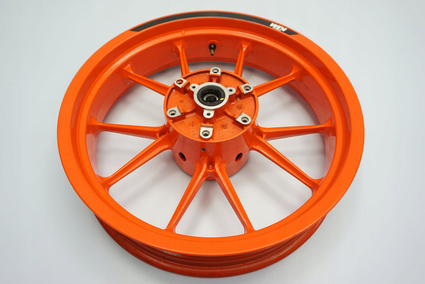 KTM 390 DUKE 17-23 Felge hinten Wheel Hinterrad 6