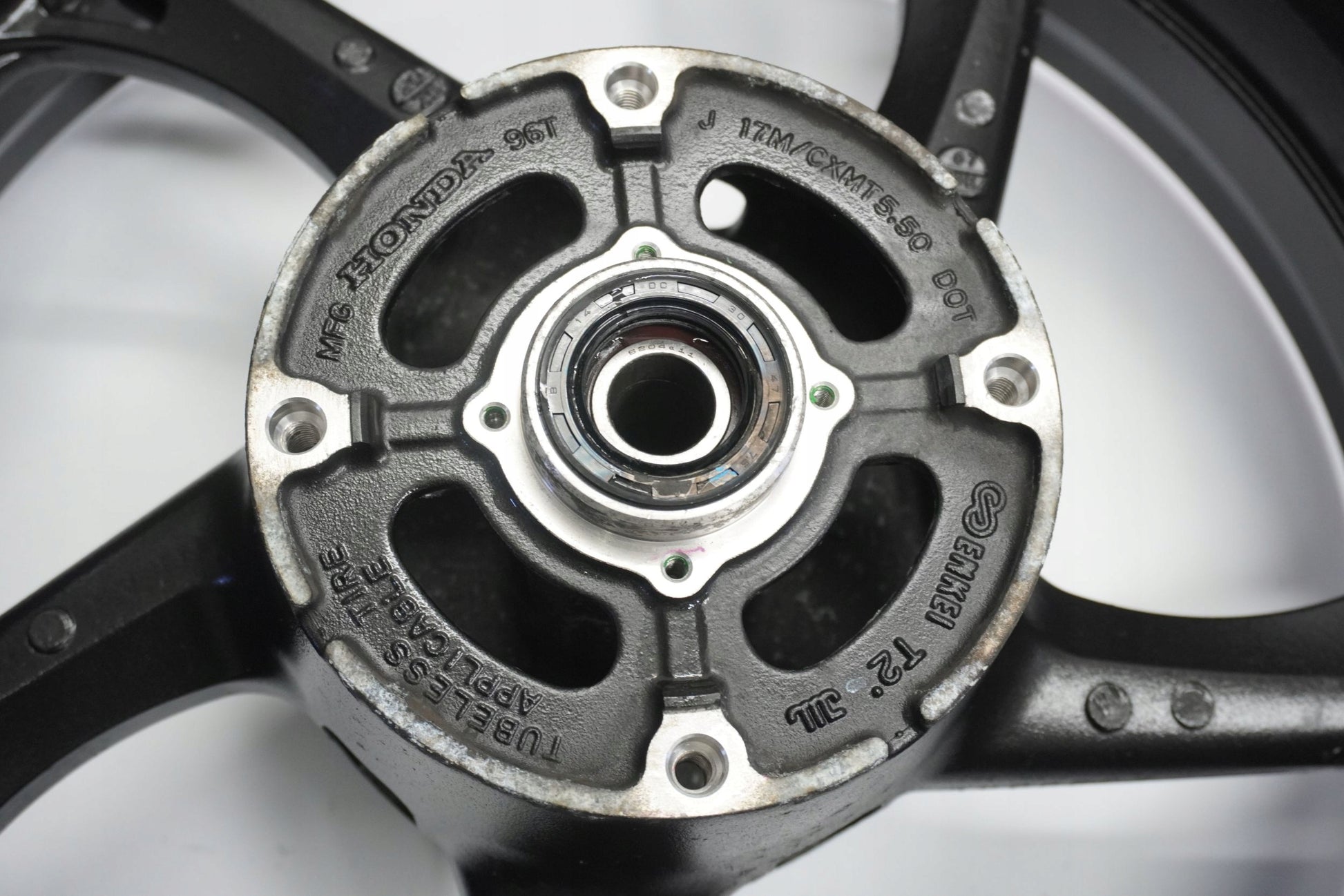 HONDA CB 600 F HORNET PC41 07-12 Felge hinten Wheel Hinterrad 7