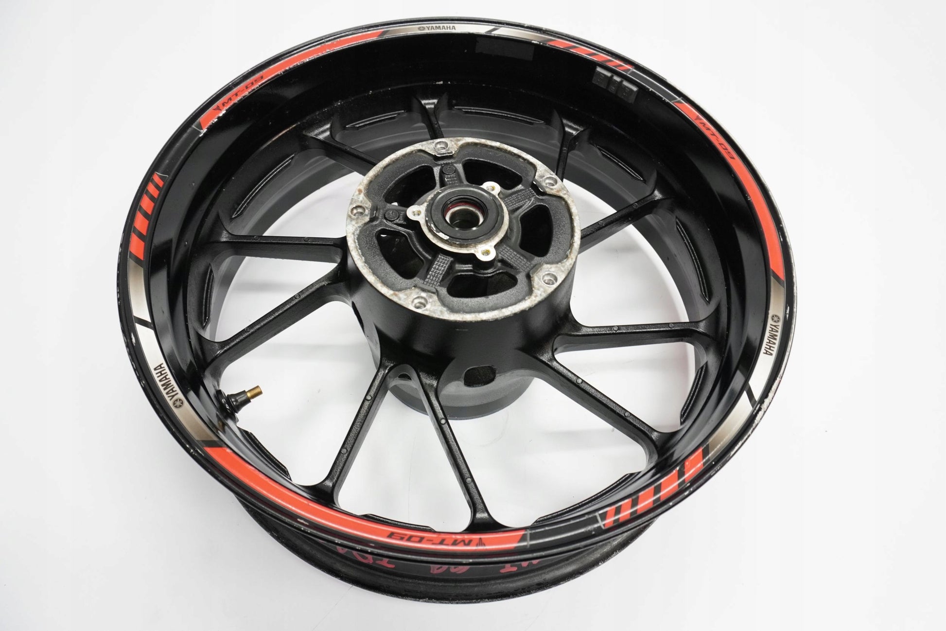 YAMAHA MT-09 TRACER 15-17 Felge hinten Wheel Hinterrad 2