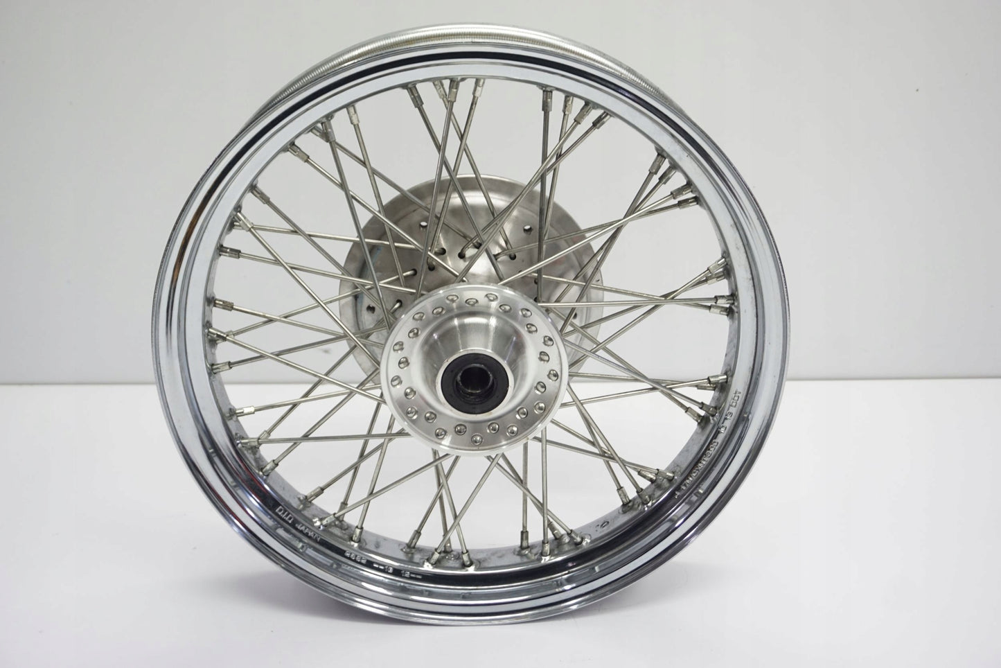 HONDA VT 750 SHADOW 13- Felge vorne Wheel Vorderrad 9