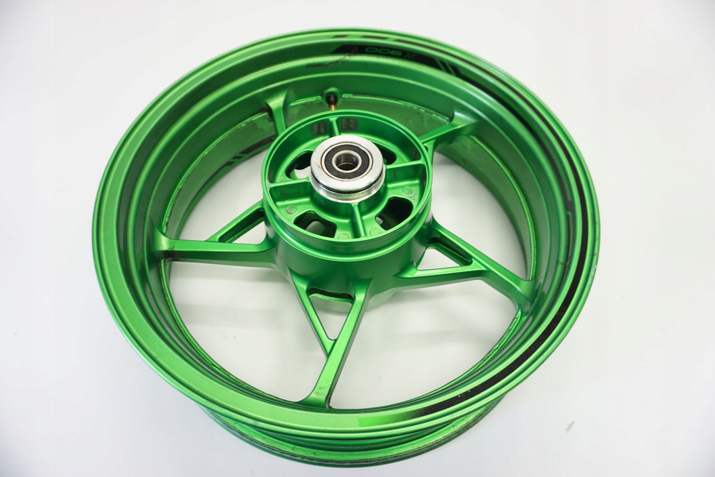 KAWASAKI Z-900 20- Felge hinten Wheel Hinterrad 2