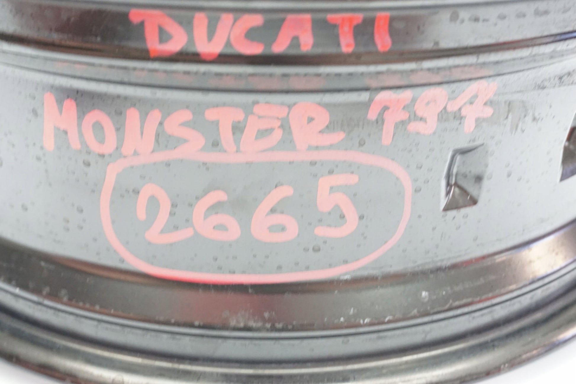 DUCATI MONSTER 797 17- Felge hinten Wheel Hinterrad 2