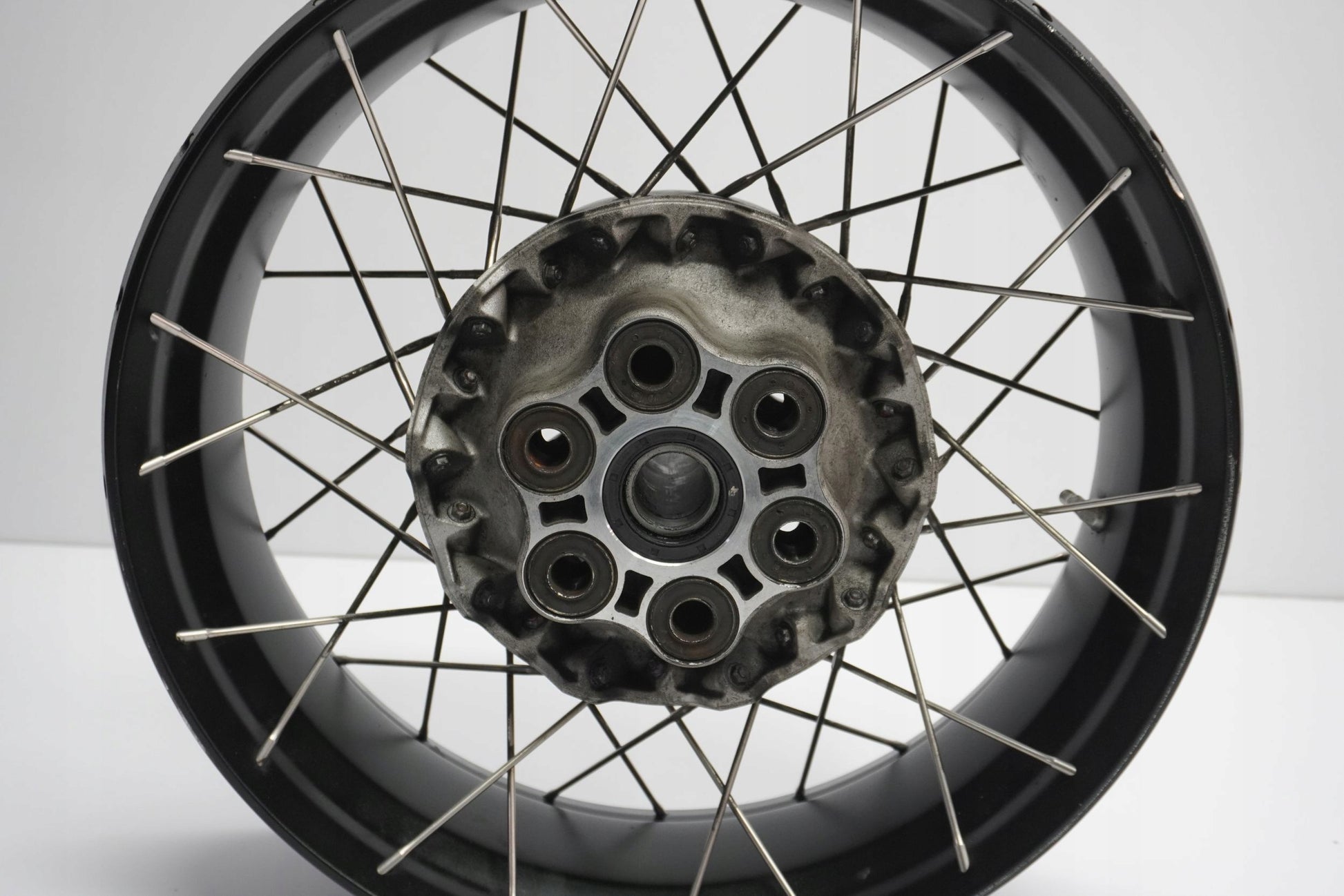 DUCATI MULTISTRADA 1200 S 10-15 Felge hinten Wheel Hinterrad 9