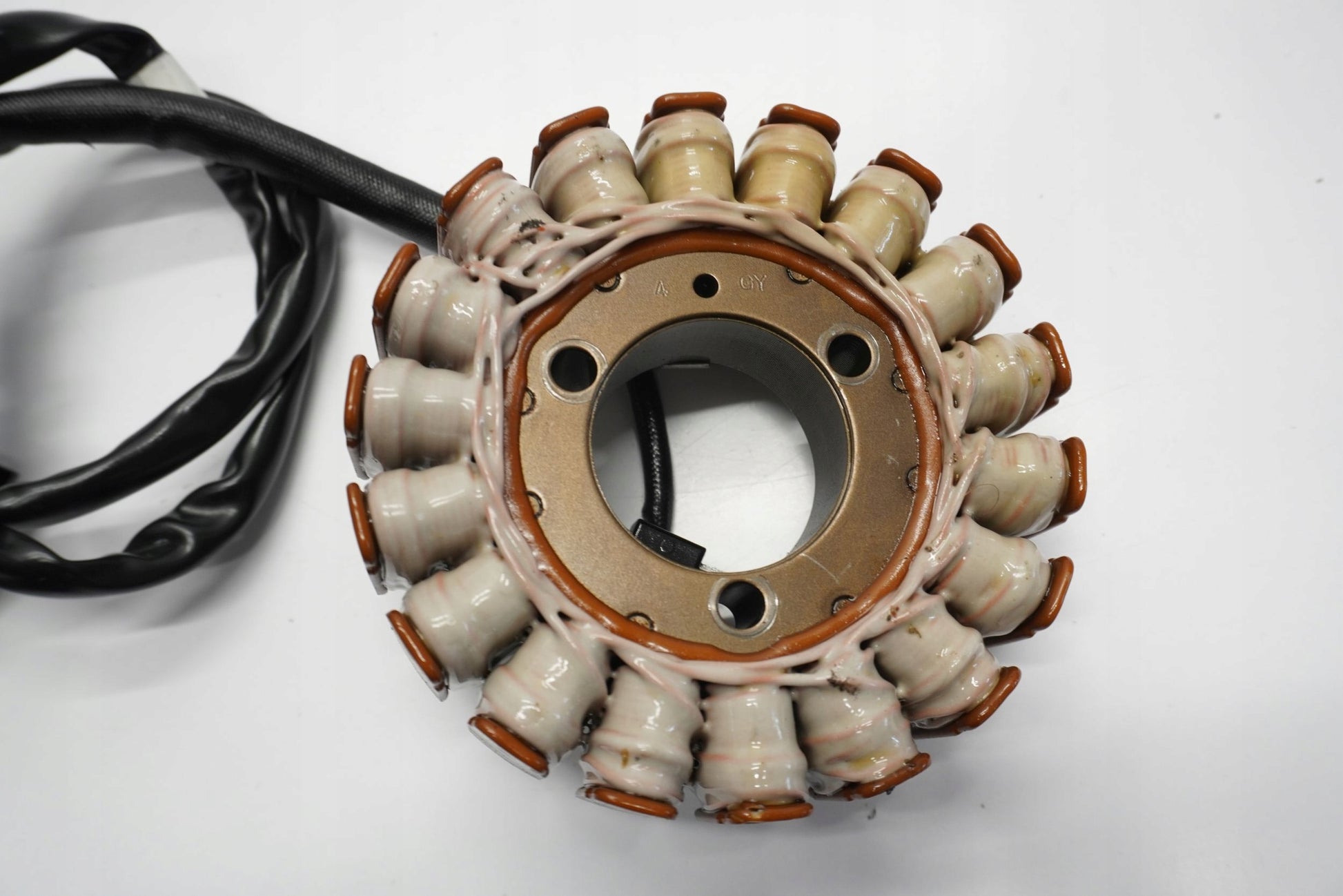 SUZUKI V-STROM 800 23- Lichtmaschine Stator Generator Lima Alternator 3