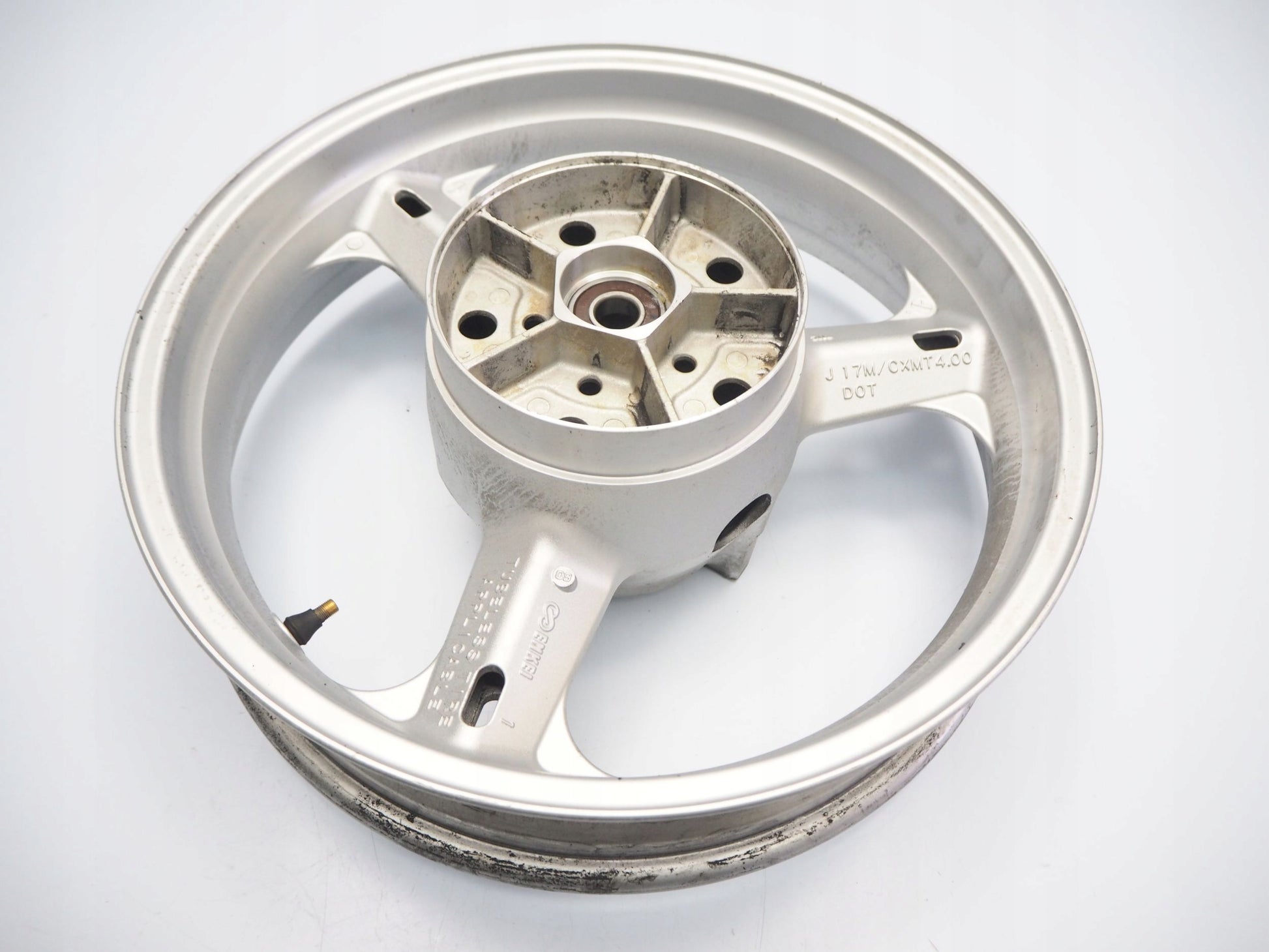 SUZUKI DL 650 V-STROM 04-11 Felge hinten Wheel Hinterrad 2