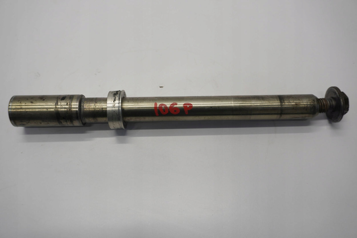 BMW R 1200 GS K50 13-16 Vorderachse Achse vorne Radachse front axle 4